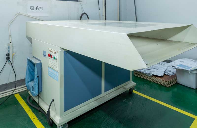 Electrostatic precipitator, fur/lint remover