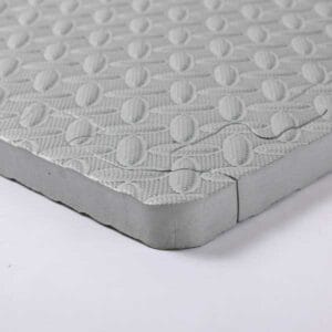 Chamfered edge (rounded corner / radius corner)